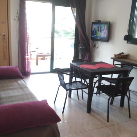 Garden Maisonnette 2-Bedrooms Sleeps 6 Adults 200M From Sandy Beach アスプロヴァルタ エクステリア 写真